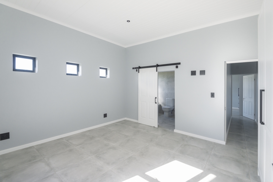 4 Bedroom Property for Sale in Laguna Western Cape